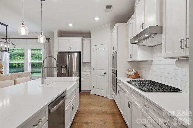 8504 Pennegrove Circle, Charlotte, NC 28214