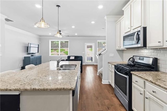 2483 Quay Ridge, Lawrenceville, GA 30044