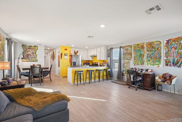 14010 Llama Pl, San Antonio, TX 78252