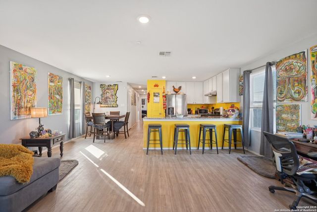 14010 Llama Pl, San Antonio, TX 78252