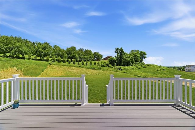 714 Dahlia Drive, Belle Vernon, PA 15012