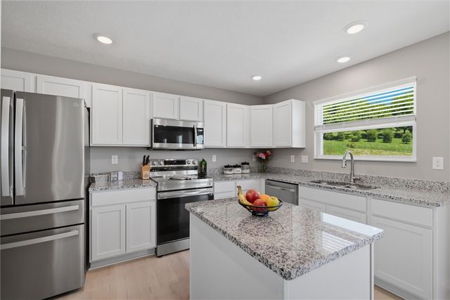 714 Dahlia Drive, Belle Vernon, PA 15012