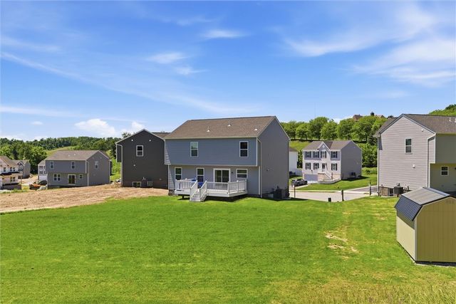 714 Dahlia Drive, Belle Vernon, PA 15012