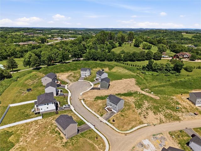 714 Dahlia Drive, Belle Vernon, PA 15012