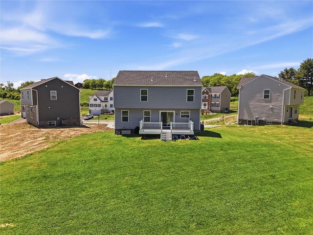 714 Dahlia Drive, Belle Vernon, PA 15012