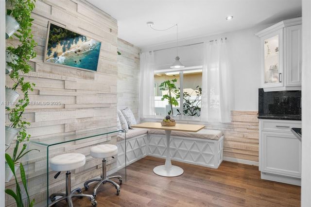 7770 Hawthorne Ave, Miami Beach, FL 33141