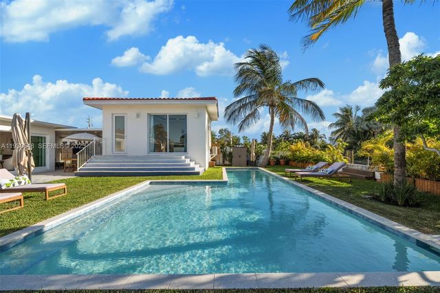 7770 Hawthorne Ave, Miami Beach, FL 33141