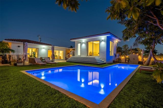 7770 Hawthorne Ave, Miami Beach, FL 33141