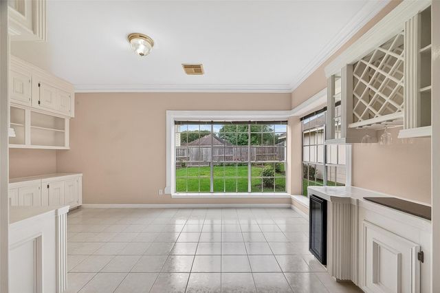 1915 Sandy Schoals, League City, TX 77573