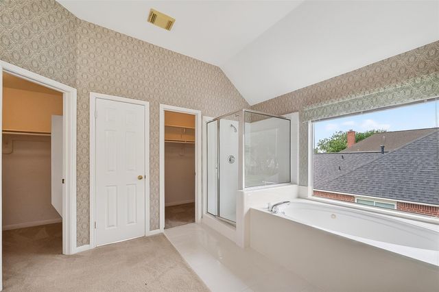 1915 Sandy Schoals, League City, TX 77573