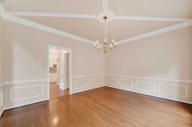 1915 Sandy Schoals, League City, TX 77573