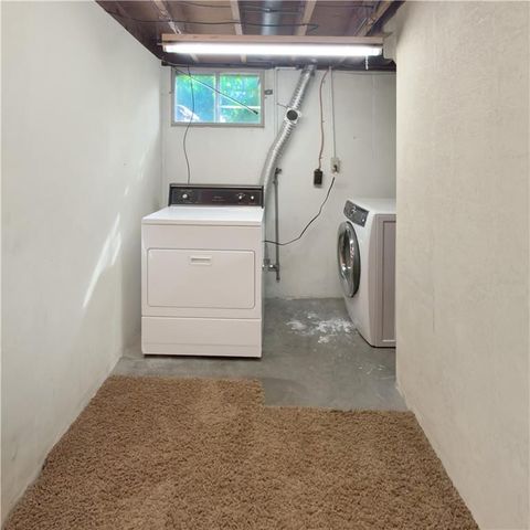16009 E 37TH Terrace, Independence, MO 64055