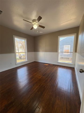 622 W 75th Street, Shreveport, LA 71106