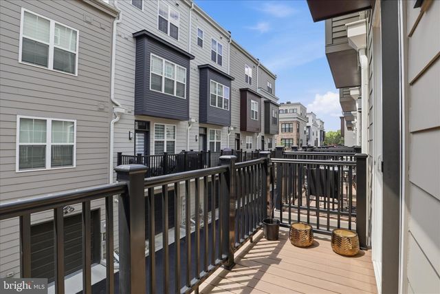 7331 BLADE DR, Falls Church, VA 22042