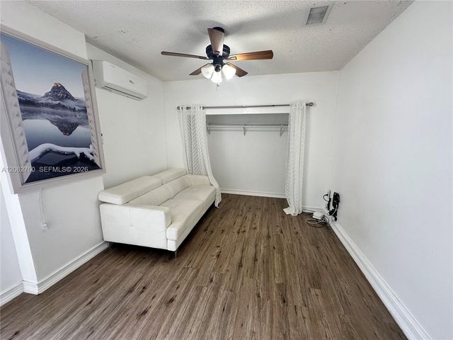 17843 NW 63rd Court FRONT, Hialeah, FL 33015