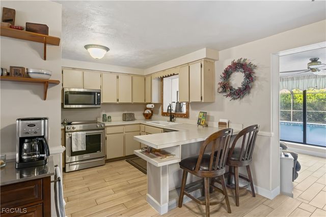 2249 Ephraim AVE, Fort Myers, FL 33907