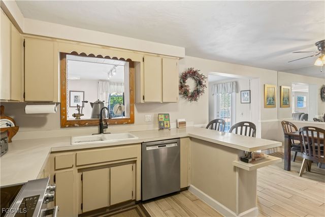 2249 Ephraim AVE, Fort Myers, FL 33907