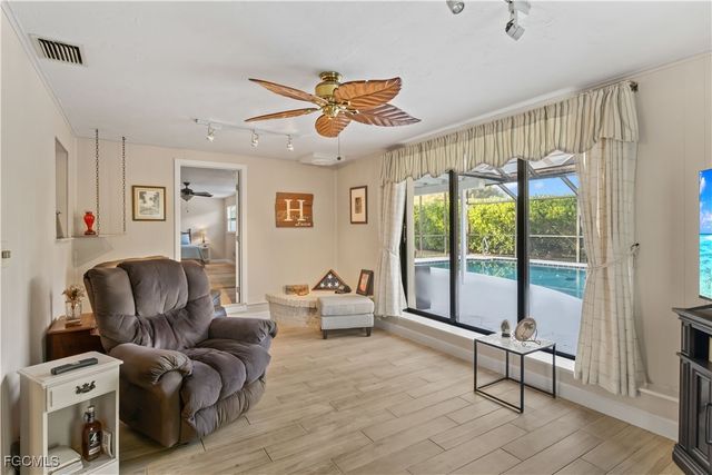 2249 Ephraim AVE, Fort Myers, FL 33907