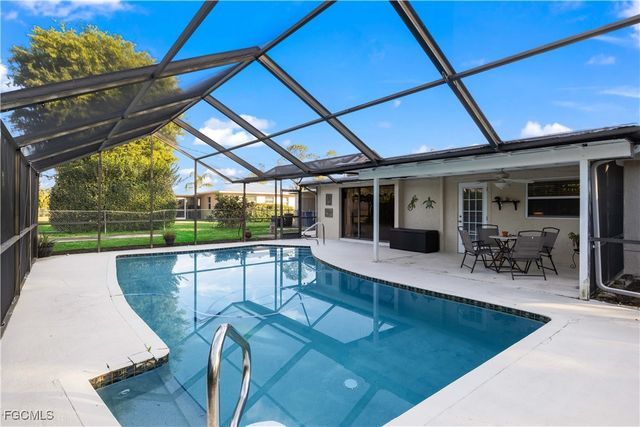 2249 Ephraim AVE, Fort Myers, FL 33907