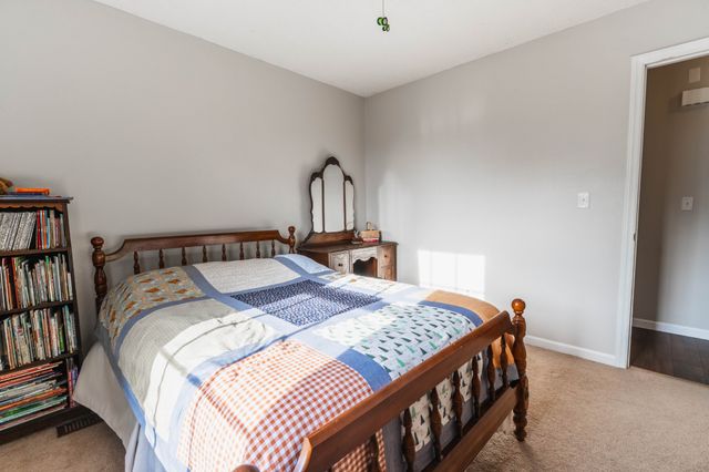 102 Elbert Ct, Christiana, TN 37037