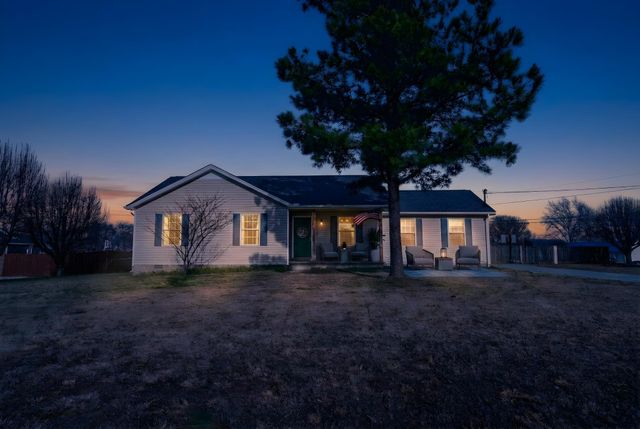 102 Elbert Ct, Christiana, TN 37037