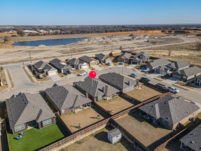 706 Presidio Street, Aubrey, TX 76227