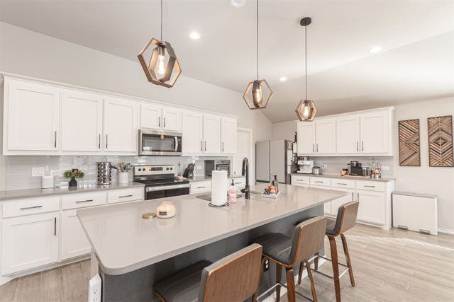 706 Presidio Street, Aubrey, TX 76227