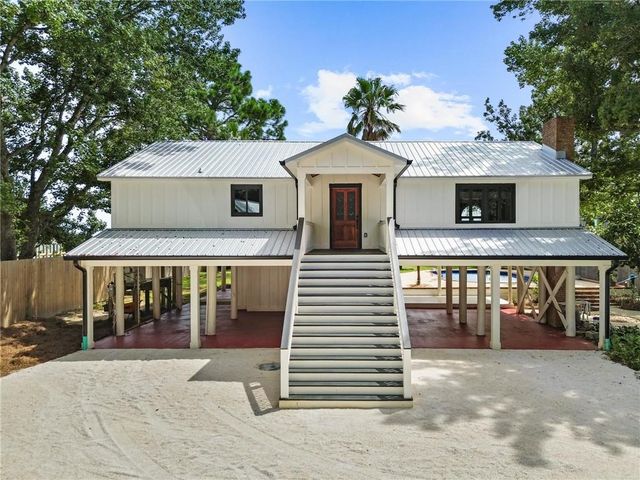 10651 County Road 1, Fairhope, AL 36532