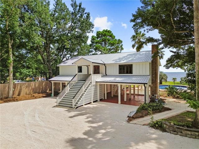 10651 County Road 1, Fairhope, AL 36532