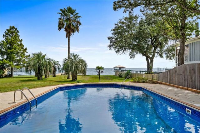 10651 County Road 1, Fairhope, AL 36532