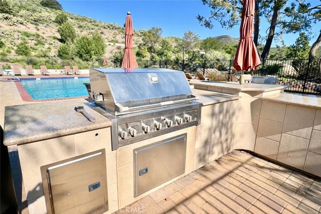 91 Monte Vista, Newbury Park, CA 91320