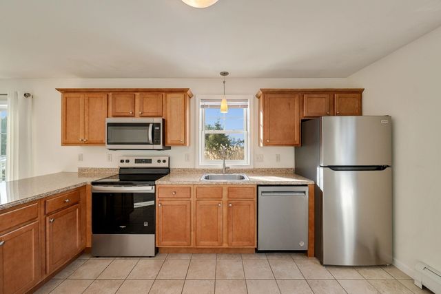 107 John Fay Rd Apt 204, South Burlington, VT 05403