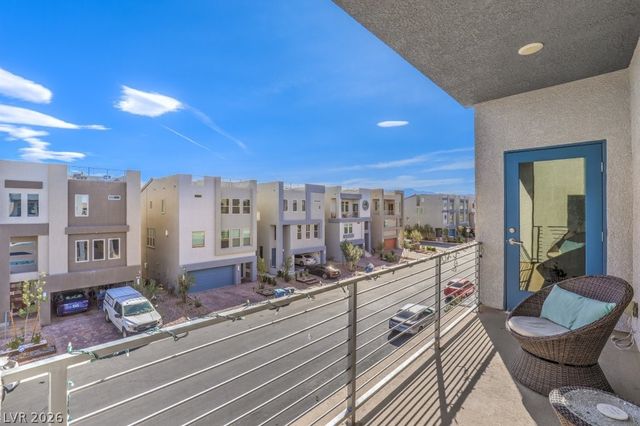 8086 Misty Canyon Avenue, Las Vegas, NV 89113