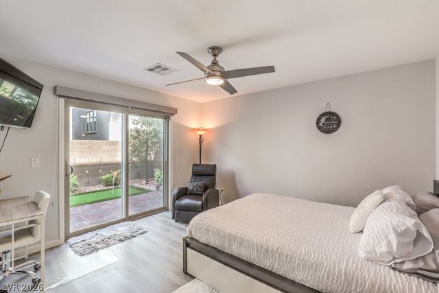 8086 Misty Canyon Avenue, Las Vegas, NV 89113