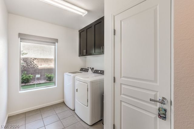 8086 Misty Canyon Avenue, Las Vegas, NV 89113