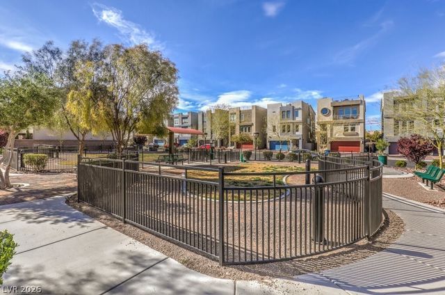 8086 Misty Canyon Avenue, Las Vegas, NV 89113