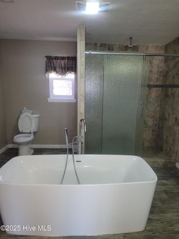 128 Lehigh Road, Wilmington, NC 28412