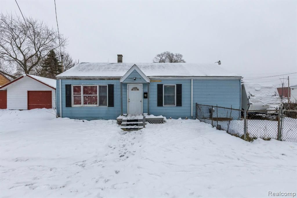 1108 Wisner Street, Saginaw, MI 48601