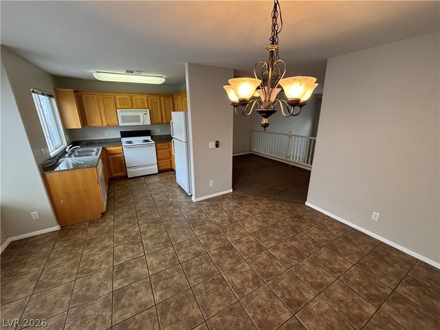 8409 Tiger Woods Avenue, Las Vegas, NV 89128