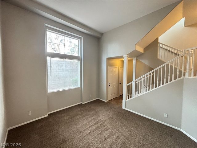 8409 Tiger Woods Avenue, Las Vegas, NV 89128