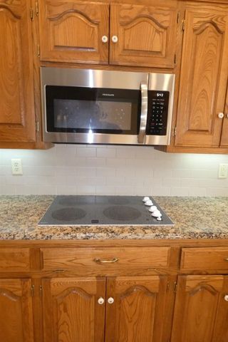 2303 NW Crosby Park, Lawton, OK 73505
