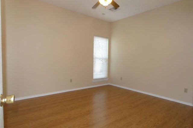 2303 NW Crosby Park, Lawton, OK 73505