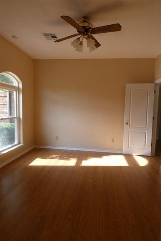 2303 NW Crosby Park, Lawton, OK 73505