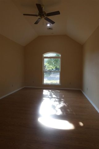 2303 NW Crosby Park, Lawton, OK 73505
