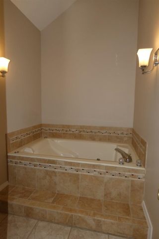 2303 NW Crosby Park, Lawton, OK 73505