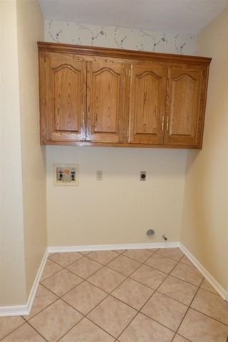 2303 NW Crosby Park, Lawton, OK 73505