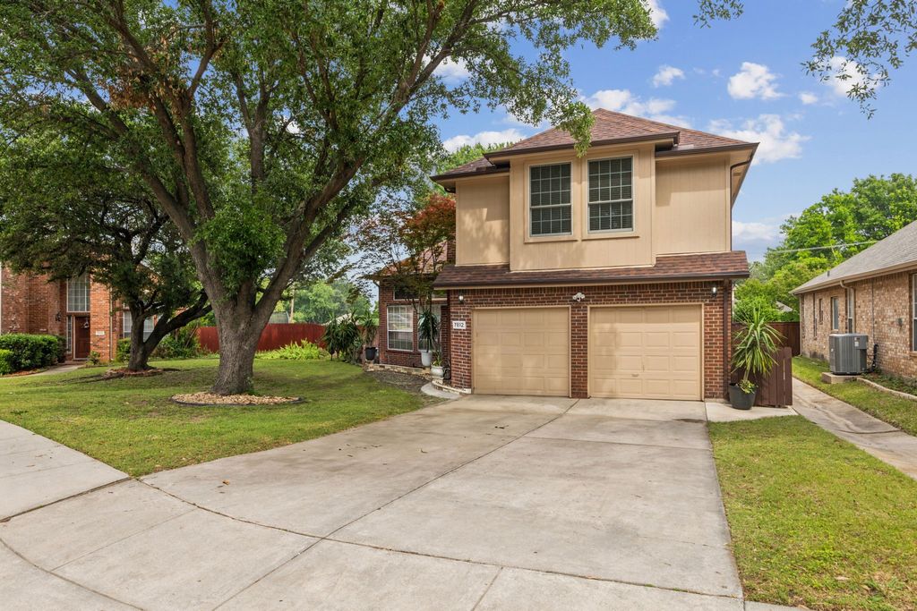 7812 Heathrow Drive, Plano, TX 75025