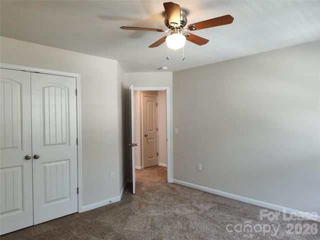 9220 Creedmore Hills Drive, Charlotte, NC 28214