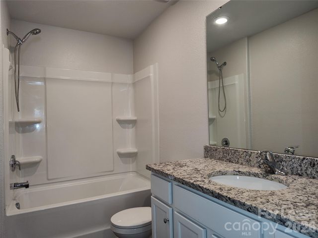 9220 Creedmore Hills Drive, Charlotte, NC 28214