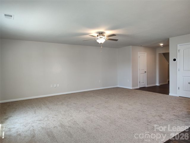 9220 Creedmore Hills Drive, Charlotte, NC 28214
